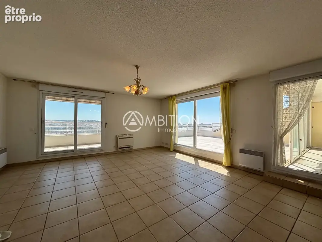 Photo Appartement à Frejus au prix de 450 000€