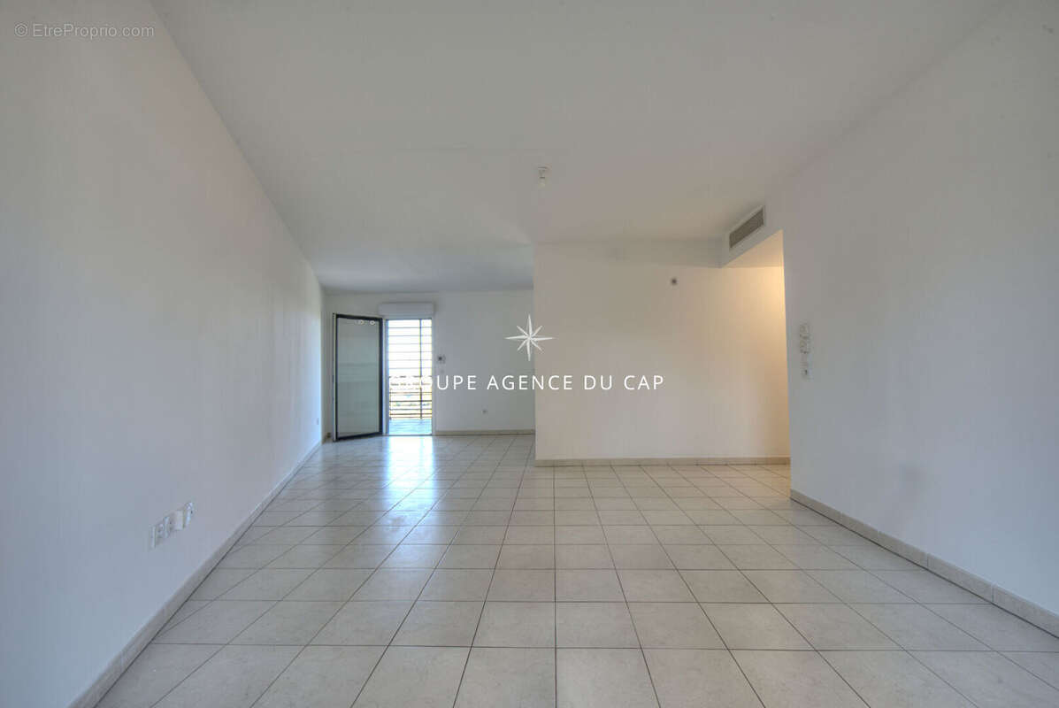 Proche centre ville appartement 3 pieces 2 terrasses - photo 2