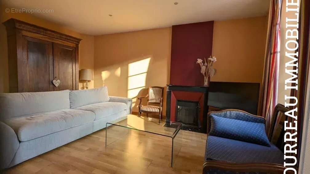 Appartement à JOIGNY