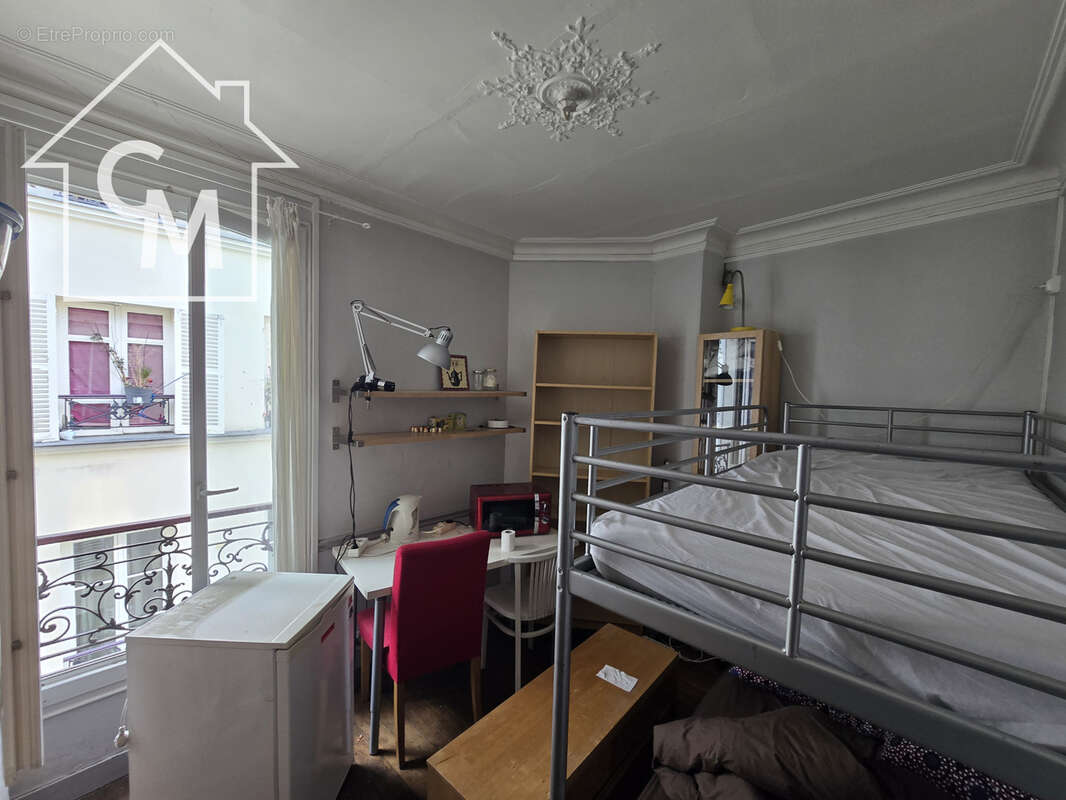 Studio 11,81 m2   Paris 17ème   Rue Legendre - photo 4