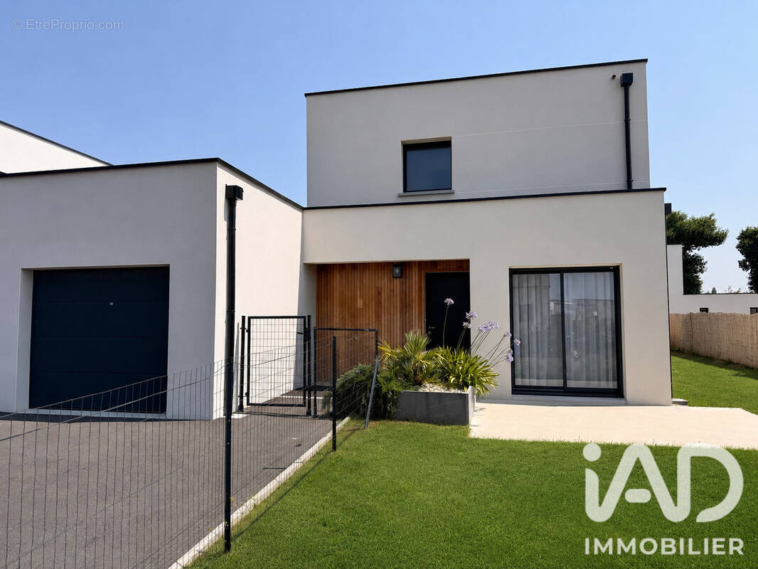 Photo 1 - Maison à PLANGUENOUAL