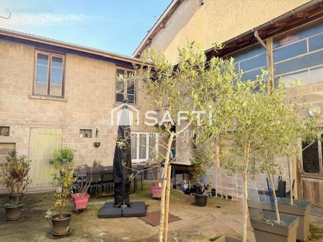 Photo 9 - Maison à MONTMERLE-SUR-SAONE