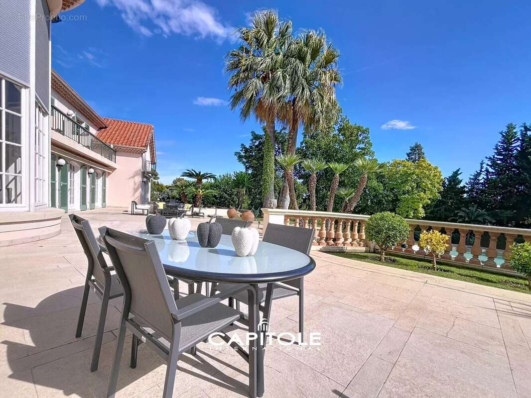 Maison à ANTIBES
