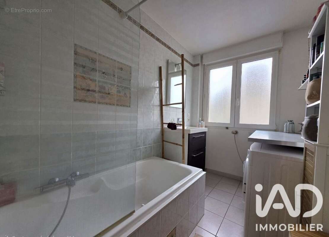 Appartement 95 m² à Rosbruck  - photo 9