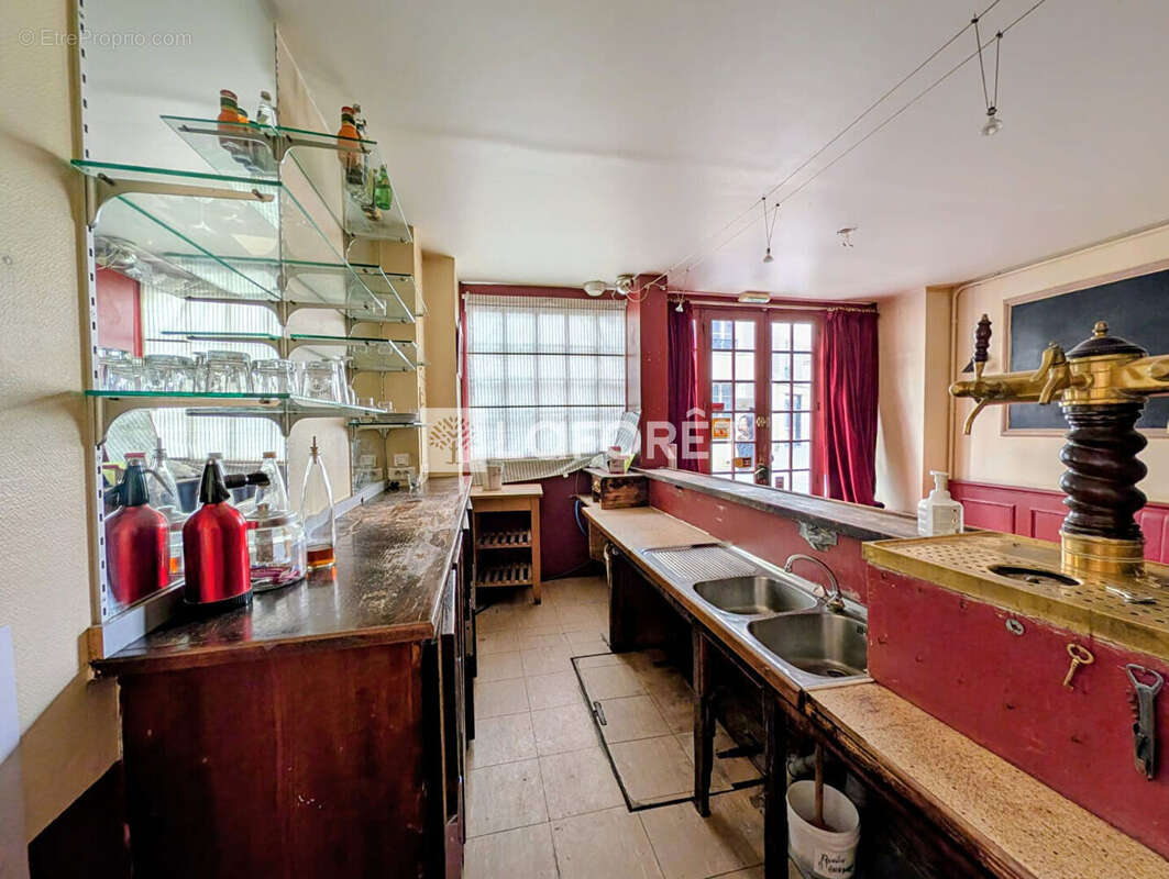 Commerce à PARIS-14E