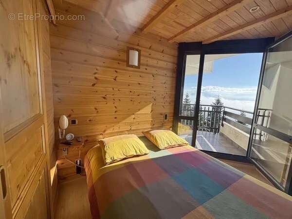 Appartement à SAINT-HONORE