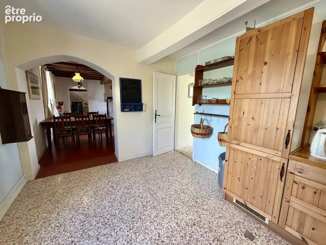 Grand ensemble, entièrement isolé avec 1,4 hectare à vendre près de Remilly - photo 40