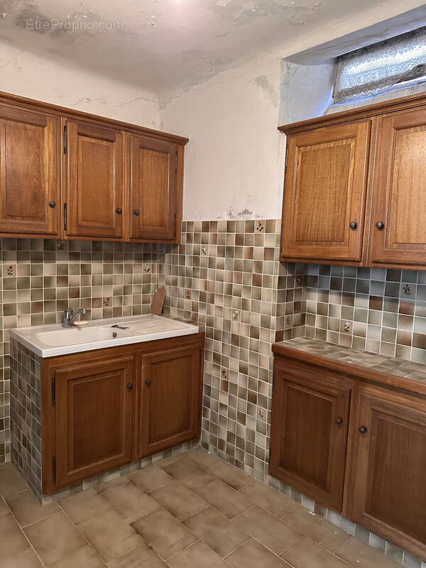 Maison à GREOUX-LES-BAINS