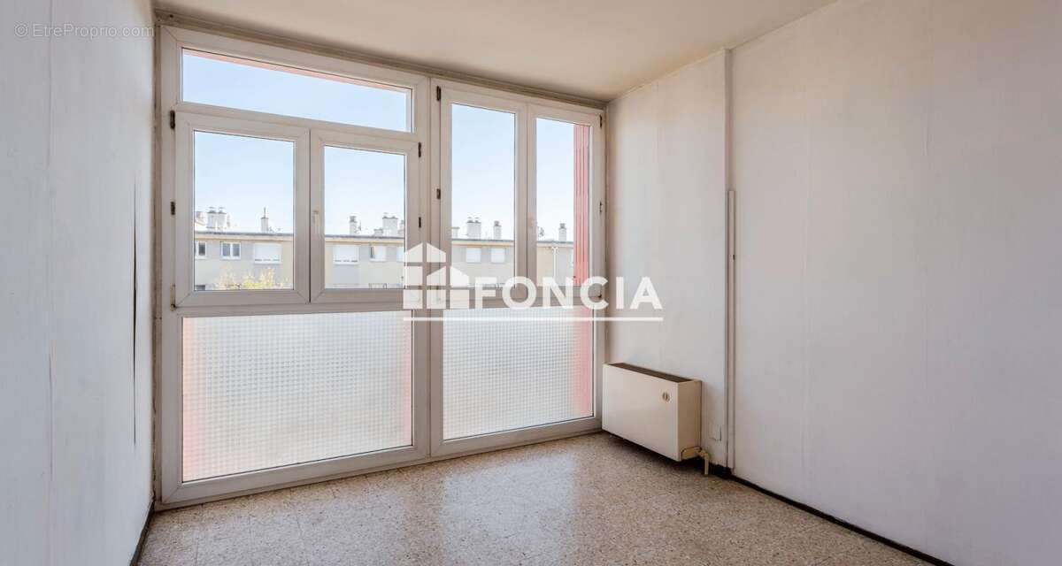 Appartement à SALON-DE-PROVENCE