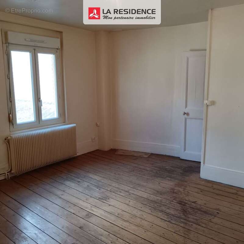 Maison à PETIT-COURONNE