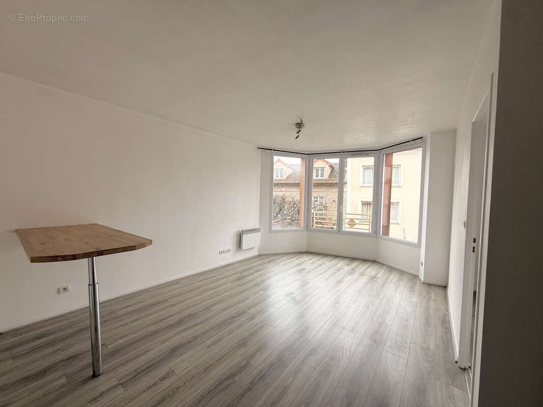 Appartement à ESBLY