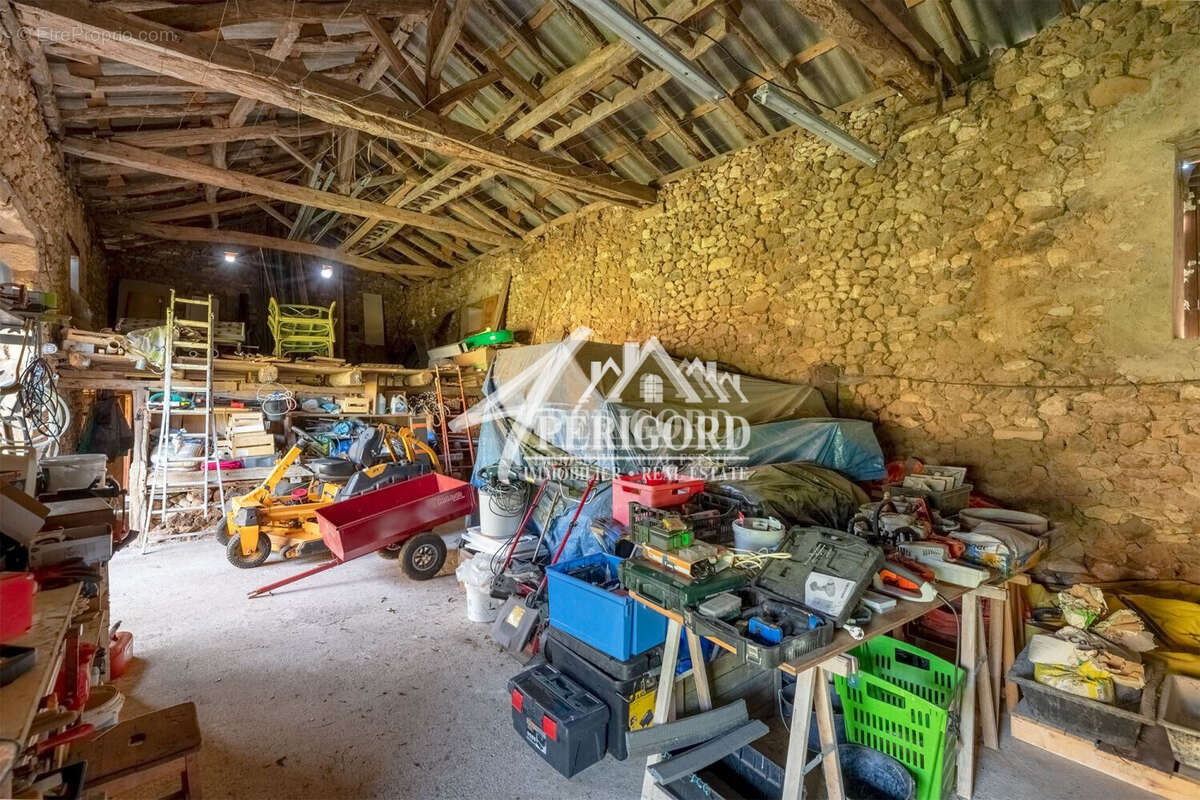 Maison à SALLES-DE-BELVES