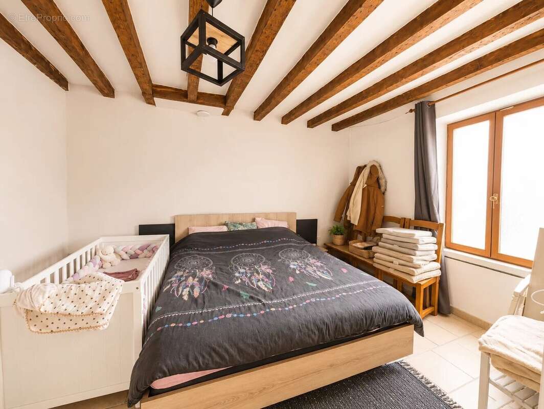 Maison à LA FERTE-GAUCHER
