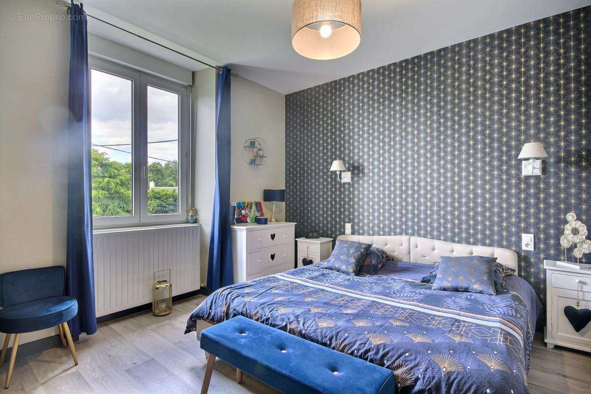 Maison à SAINT-LYPHARD