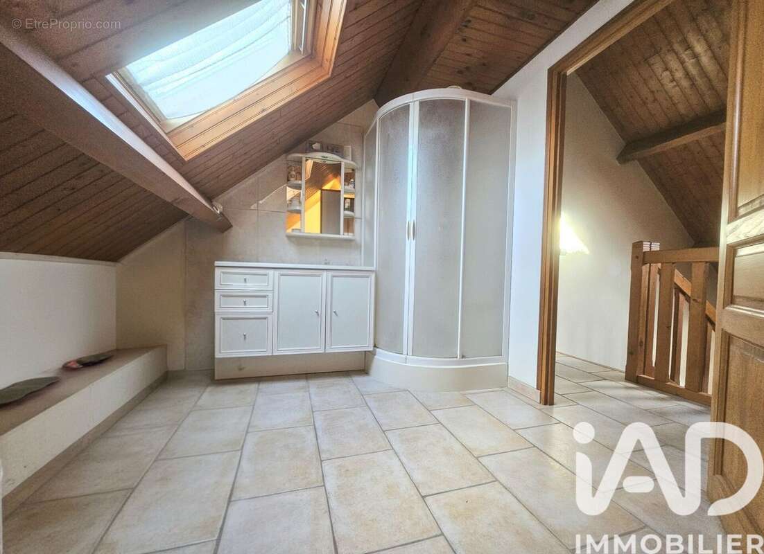 Photo 9 - Maison à MAROLLES-SUR-SEINE