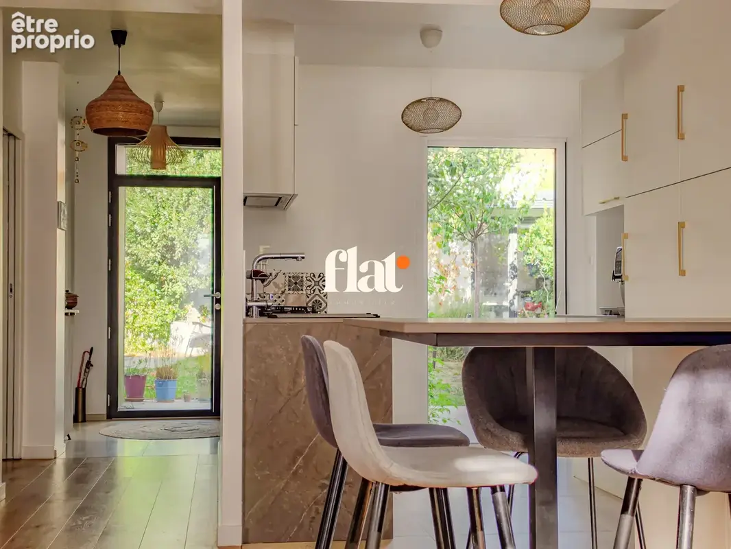 Nantes - Maison familiale de 154 m2, 5 chambres, piscine et garage - photo 7