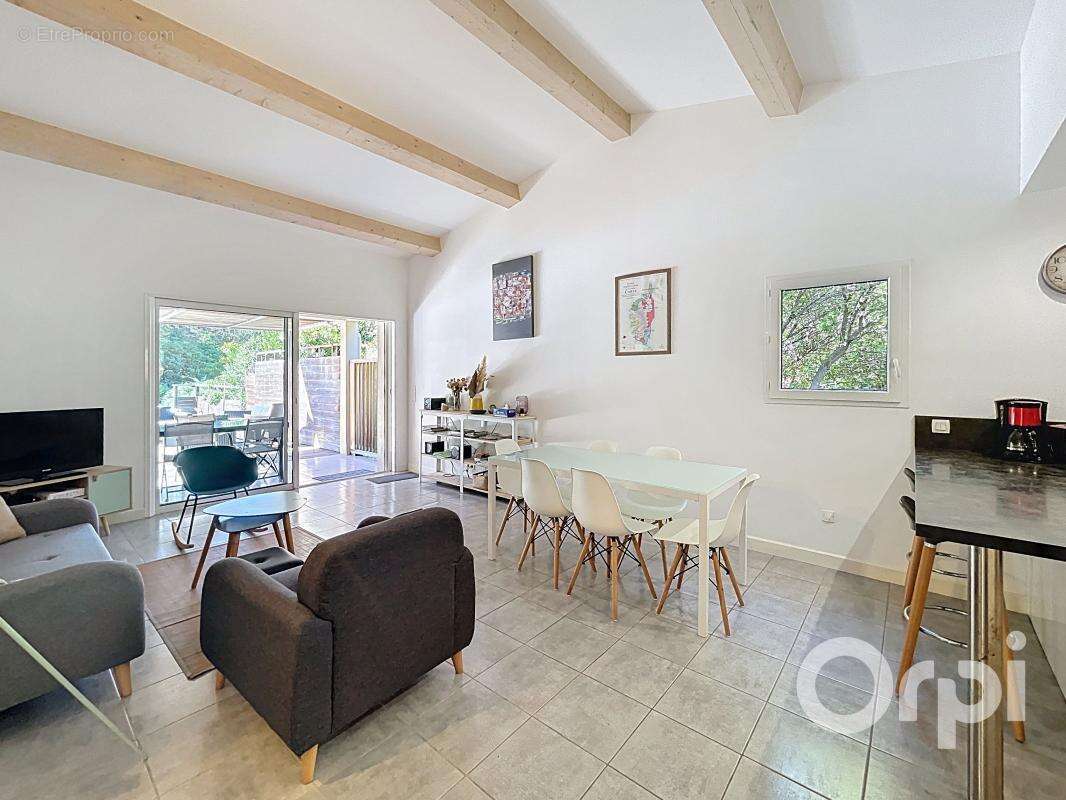 Maison à PORTO-VECCHIO