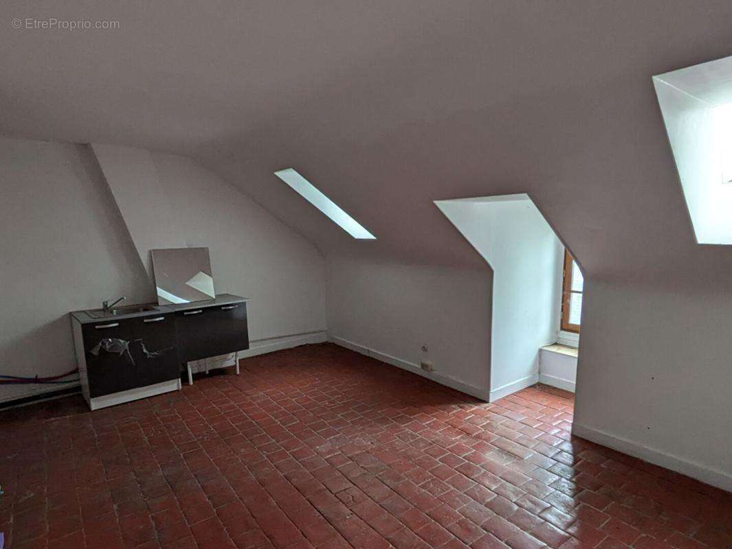 Appartement à LA CHARITE-SUR-LOIRE