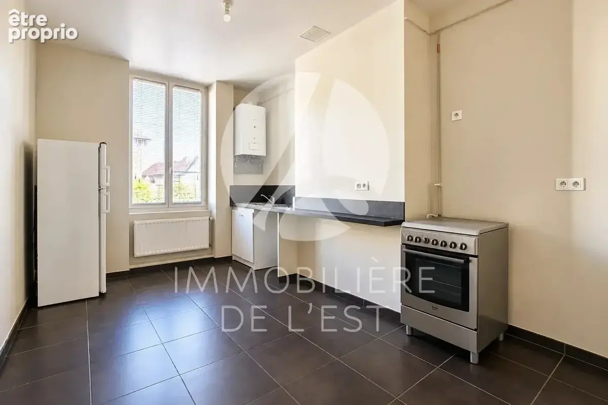 T4 - LYON 7 - 85 m² - photo 3