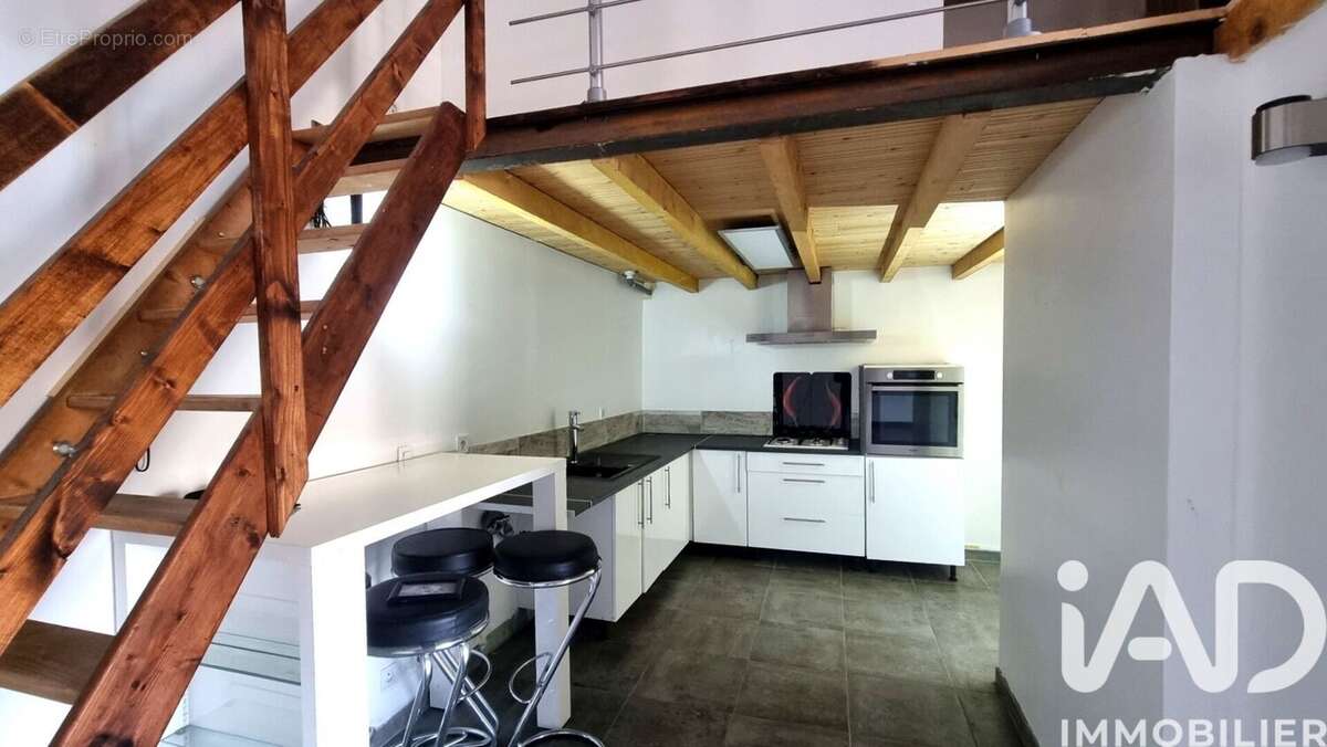 Photo 2 - Appartement à CHATEAURENARD