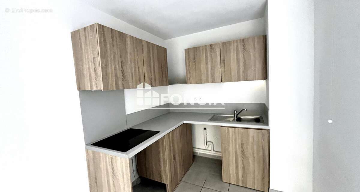 Appartement à LA LONDE-LES-MAURES