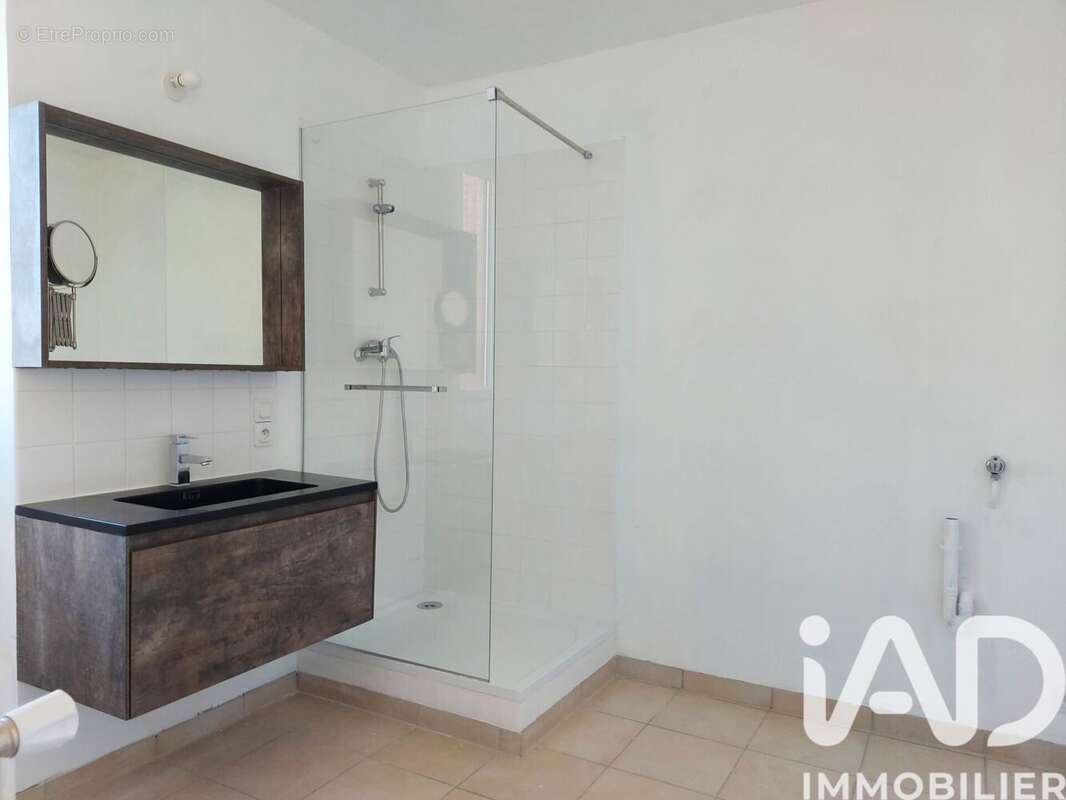 Maison 160 m² à Noisy-Rudignon  - photo 9