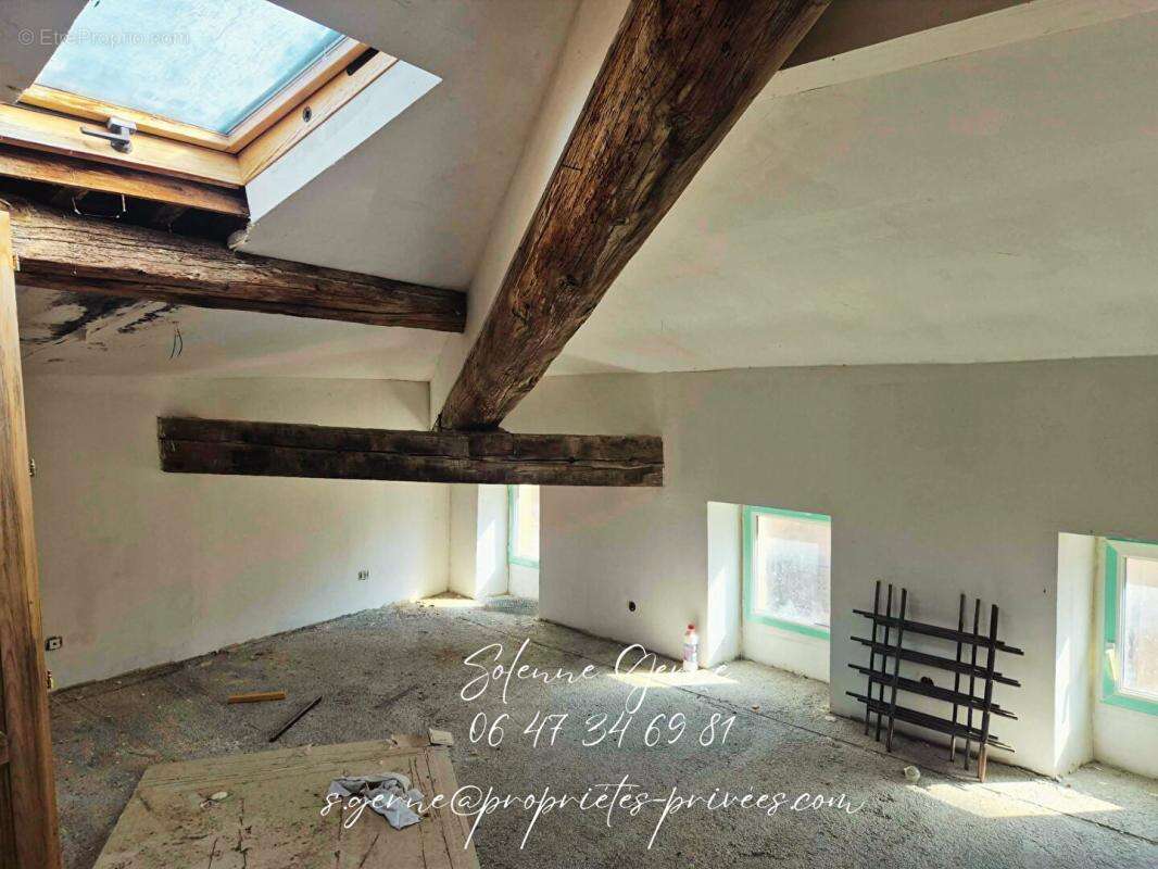 Appartement à SAINT-CHINIAN