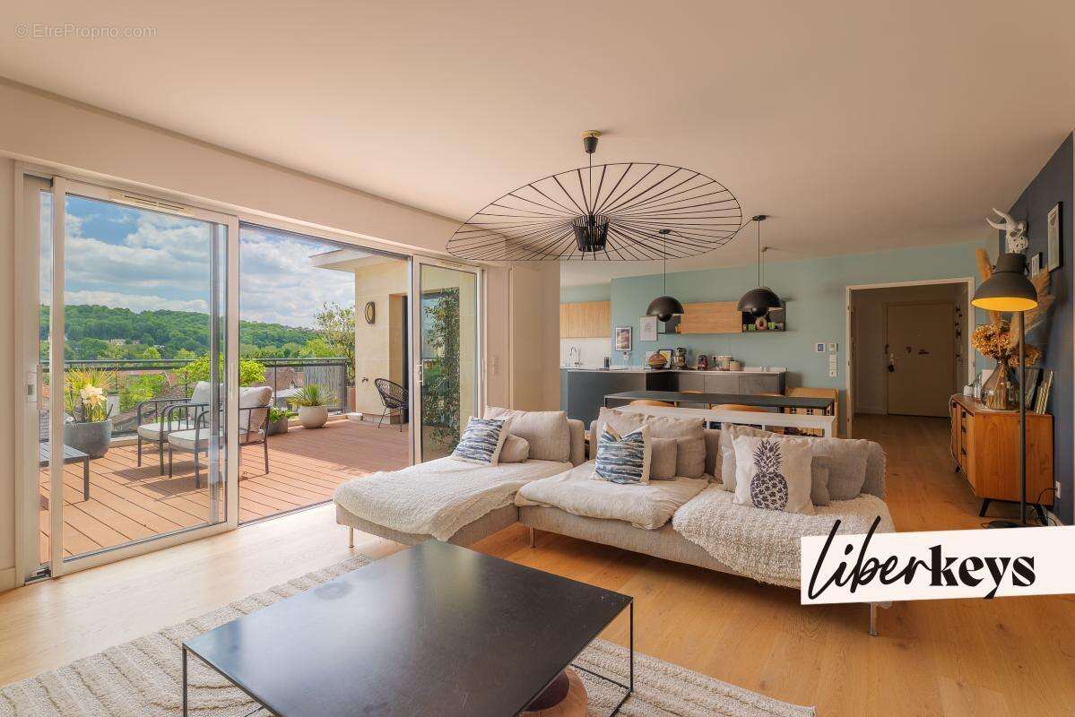 Appartement à SAINT-MAUR-DES-FOSSES