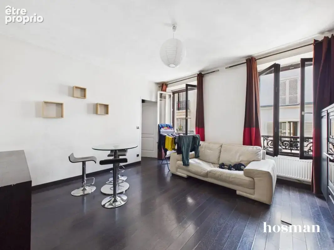 Appartement à PARIS-17E