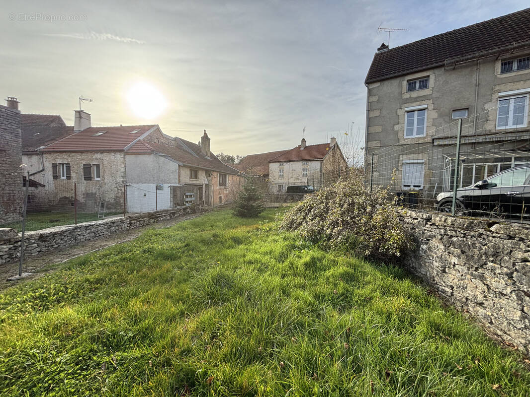 Maison à AIGNAY-LE-DUC