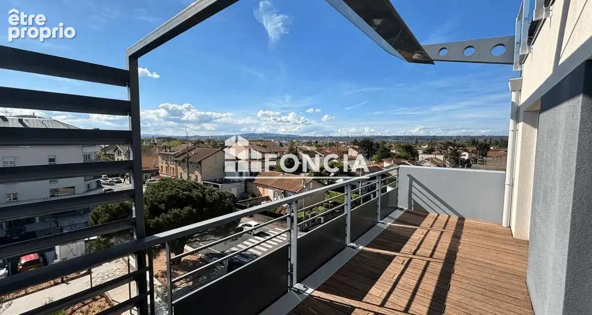 Photo Appartement à Decines-Charpieu au prix de 239 000€