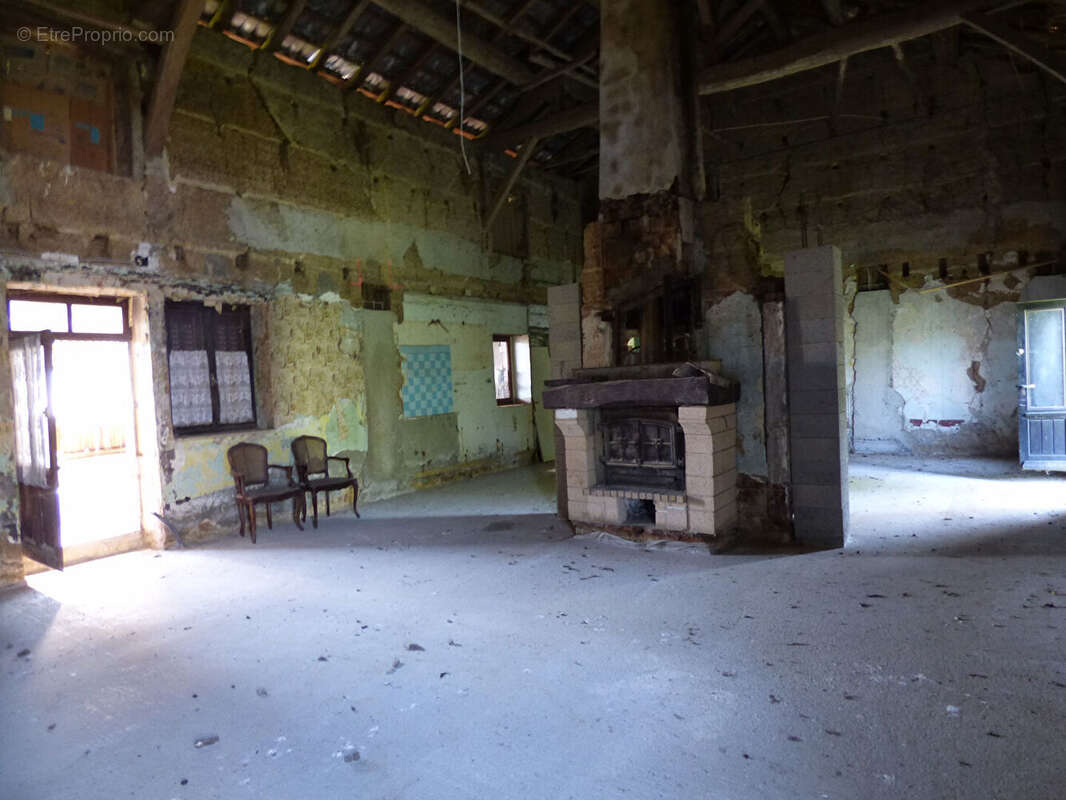Ferme avec + de 6HA de terrain - photo 9