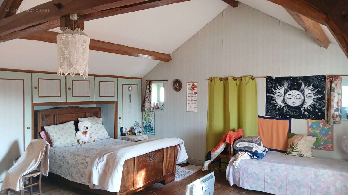 Appartement à CHASSAIGNES