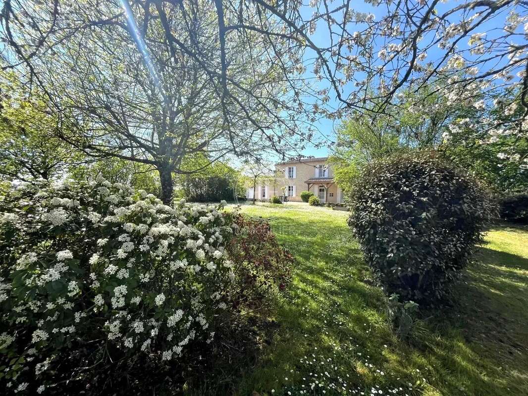 Maison à BLASIMON