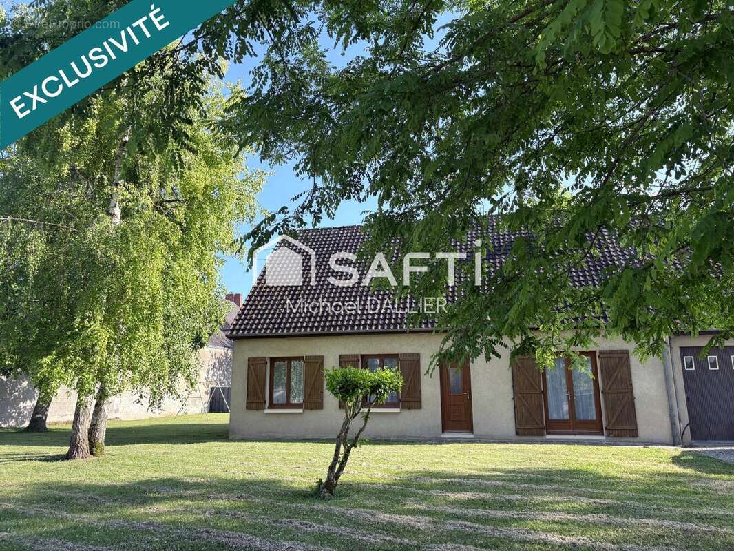 Photo 2 - Maison à SAINT-GENOU