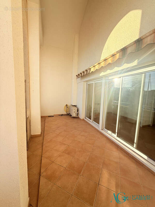 Appartement à HYERES