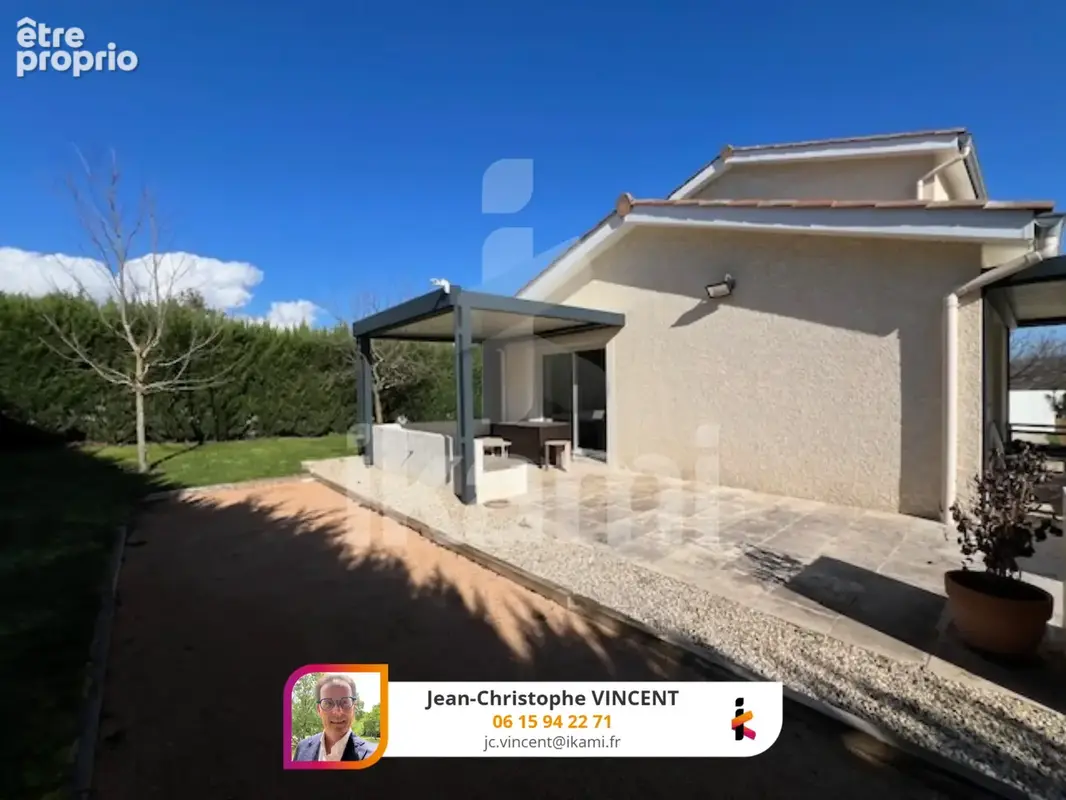 La Chapelle-De-Guinchay : maison avec terrasse - photo 2