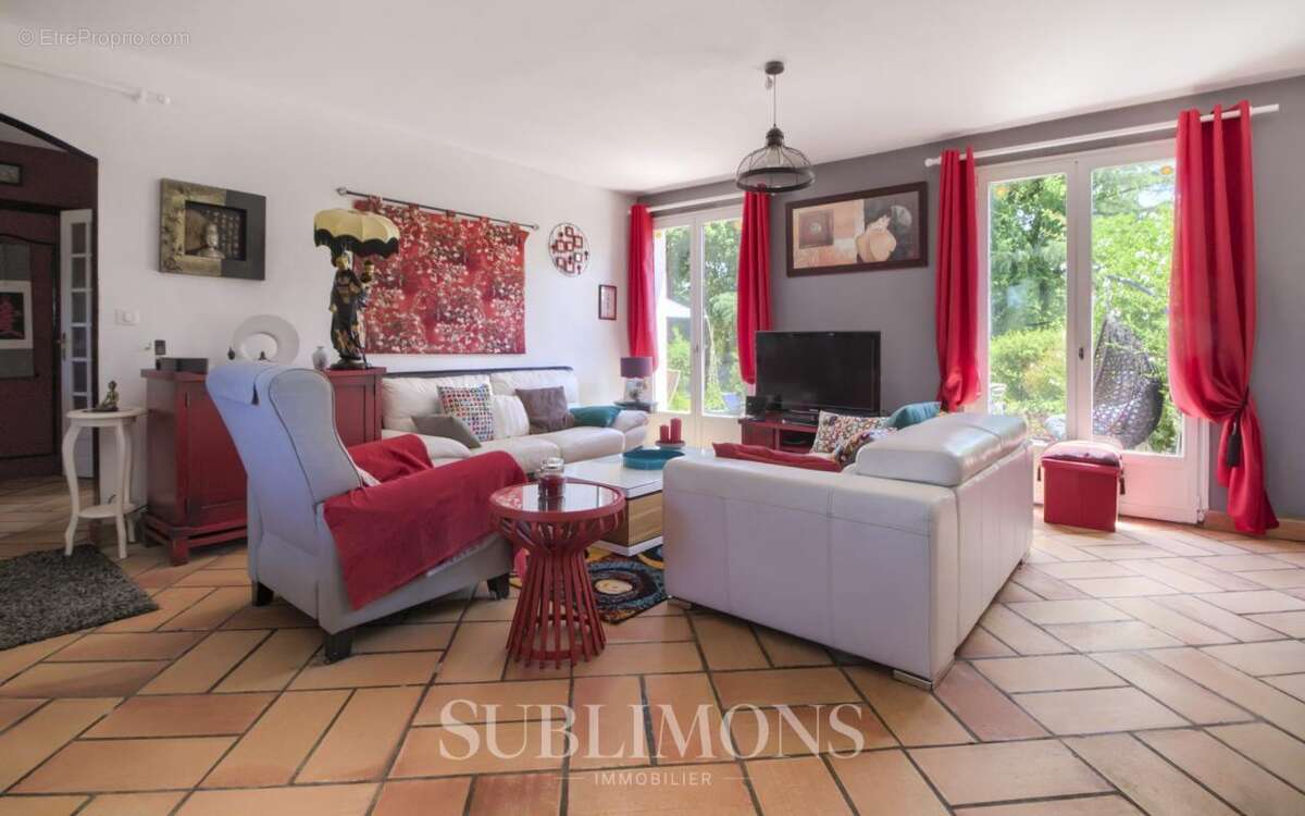 Maison à SUCE-SUR-ERDRE