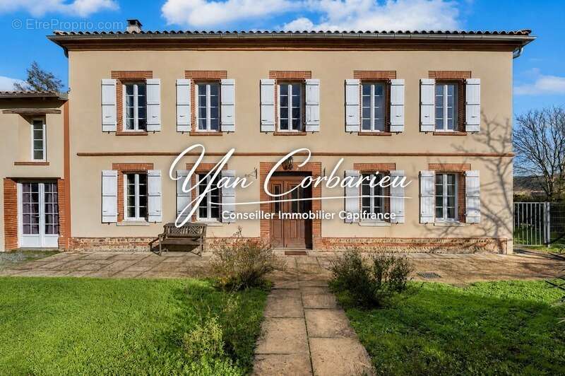 Maison à LE FAUGA