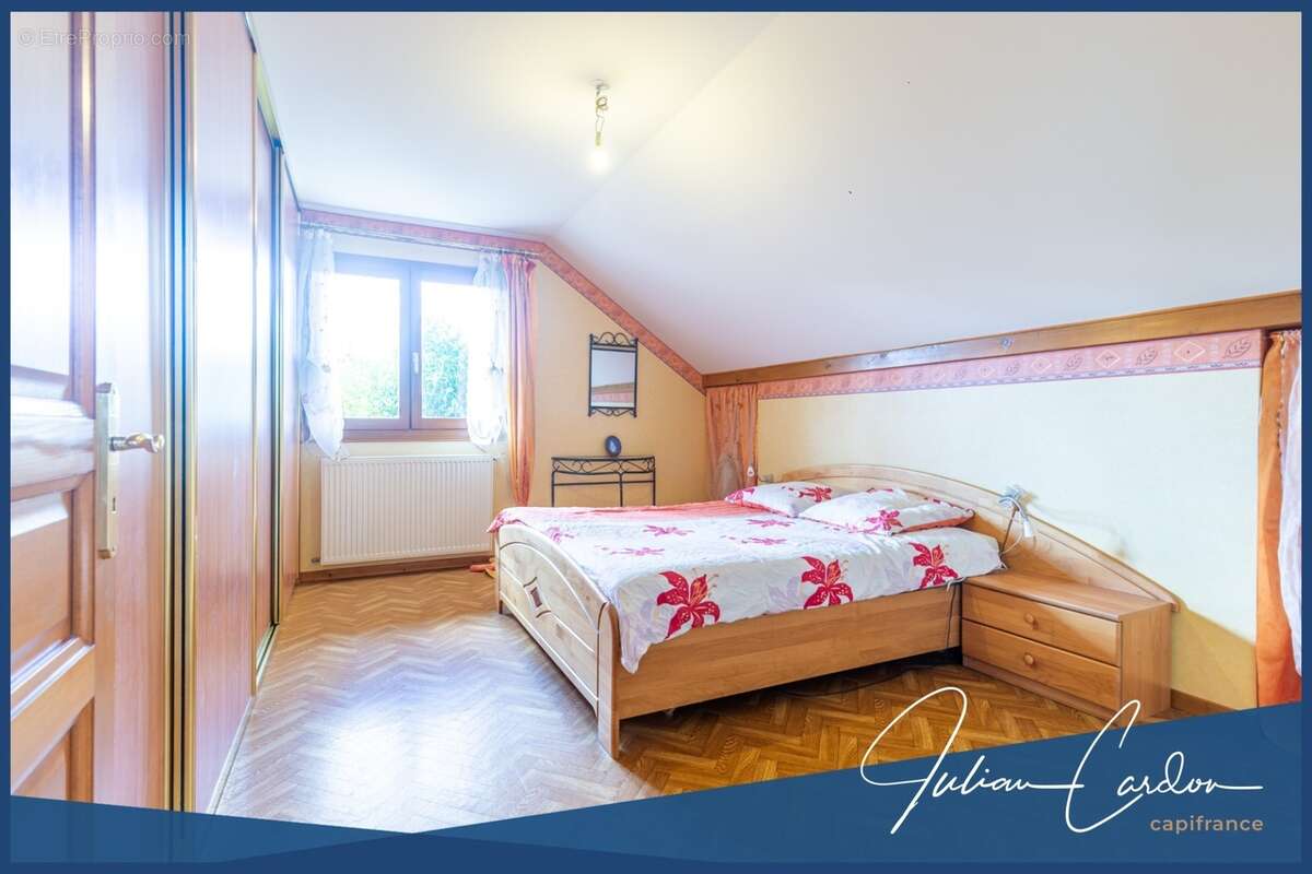 Villa d'architecte à vendre à Cuvat - photo 17
