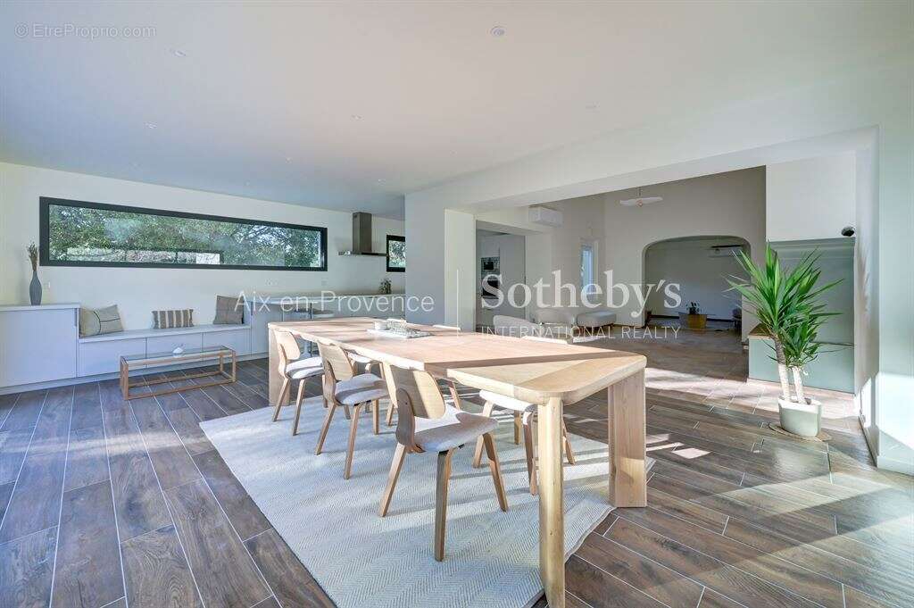 Maison à AIX-EN-PROVENCE