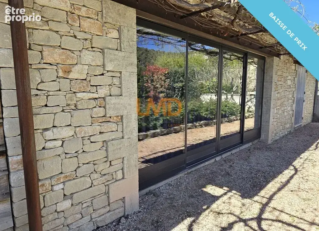 Propriété avec 2 habitations, piscine et dépendances - photo 29