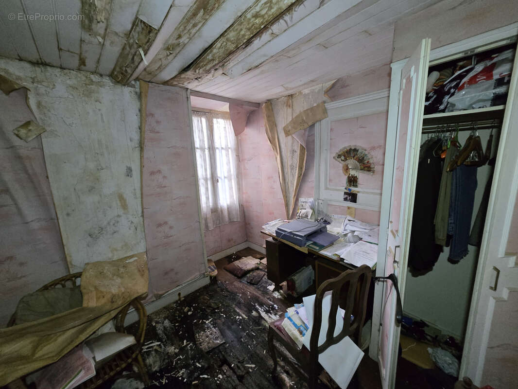 Maison à CHASSENEUIL-SUR-BONNIEURE