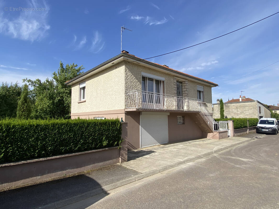 Maison à ANCERVILLE