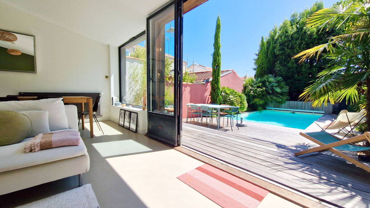 Maison à LA ROCHELLE