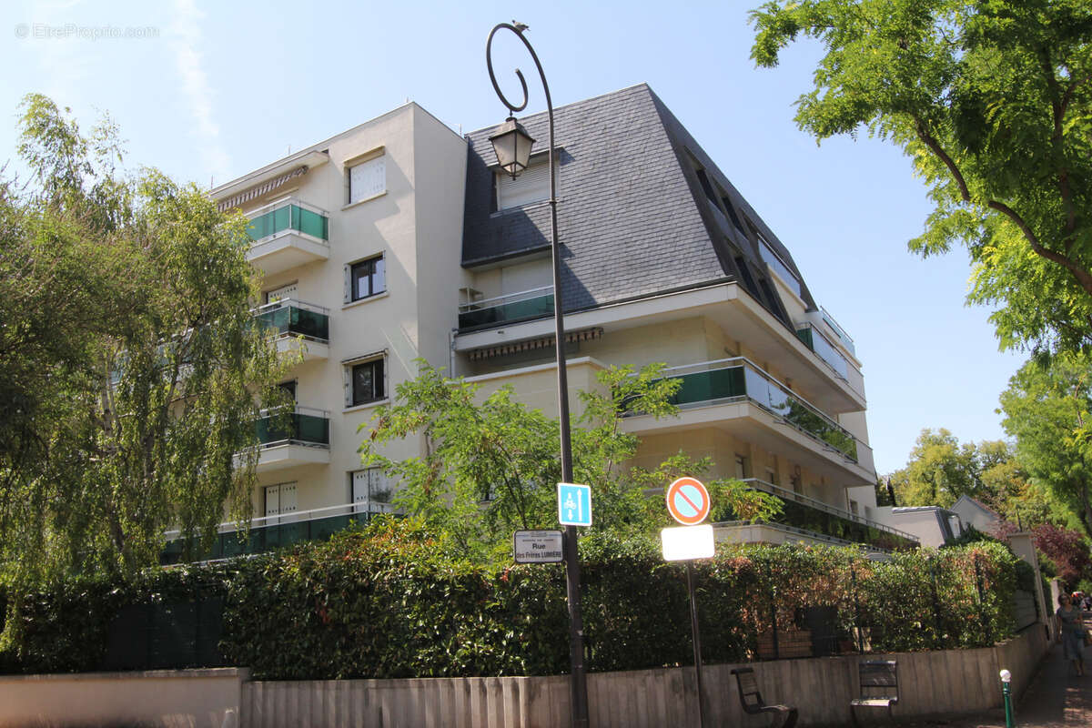 Rueil-malmaison   le triangle d'or - photo 9