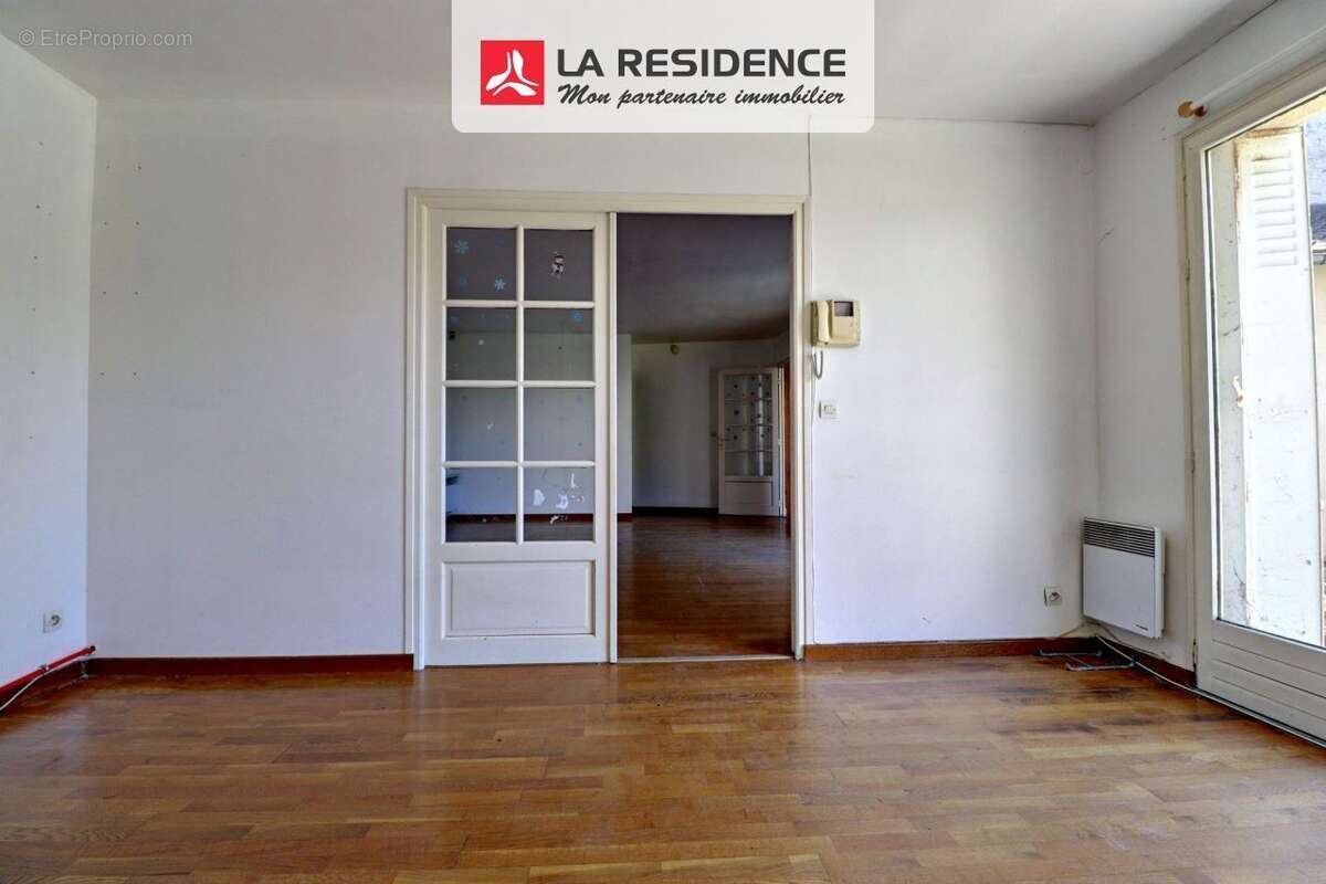 Maison 145 m² à Saint-Germain-En-Laye  - photo 6