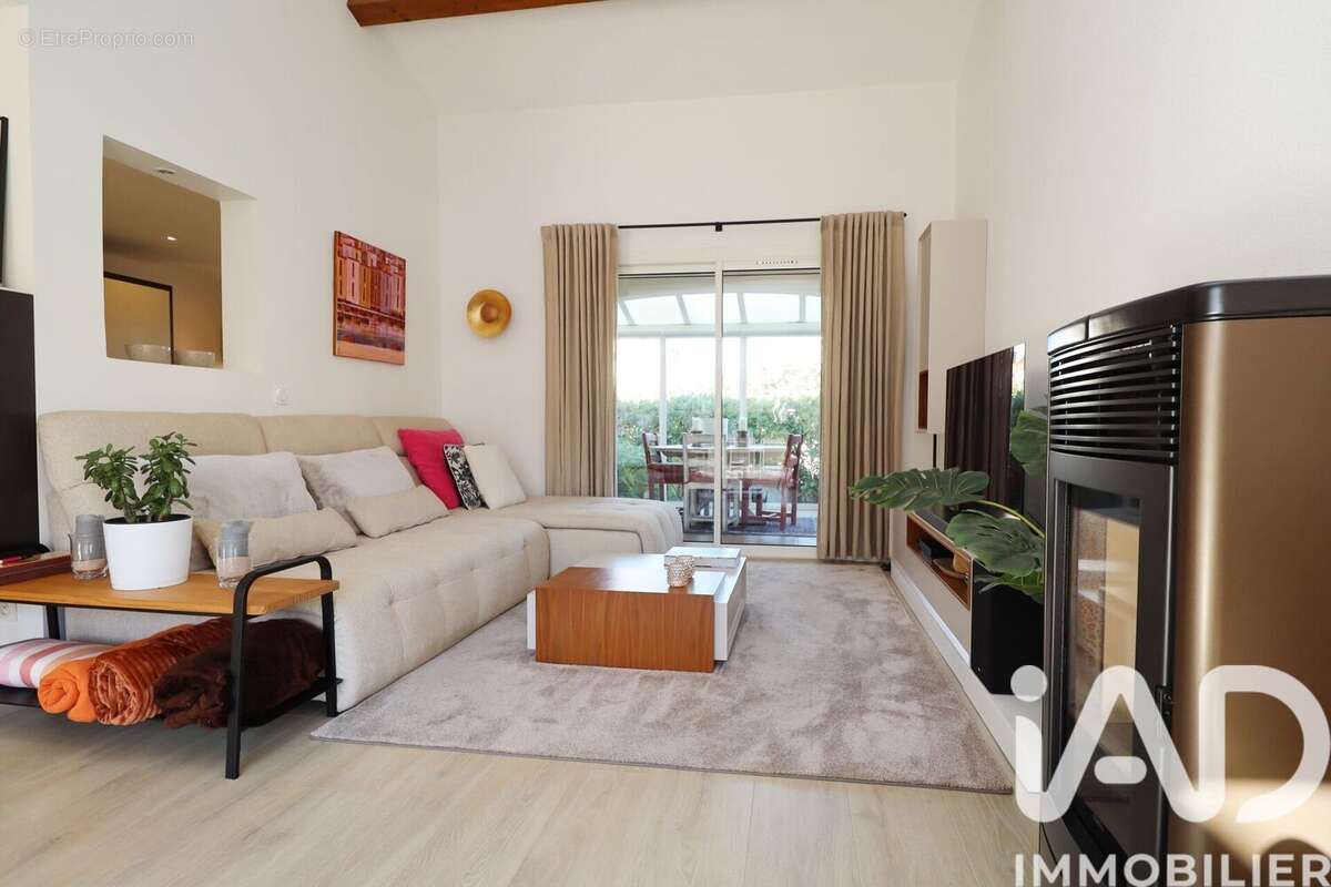 Photo 6 - Maison à SAINT-GENIS-DES-FONTAINES