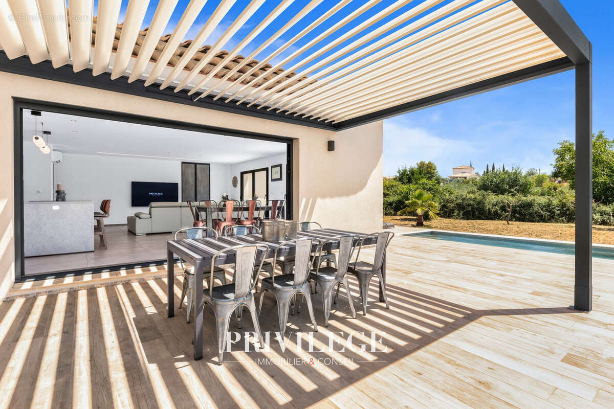 Aups — Exclusivité — Maison neuve avec piscine, prestations soignées et potentiel d’évolution - photo 28