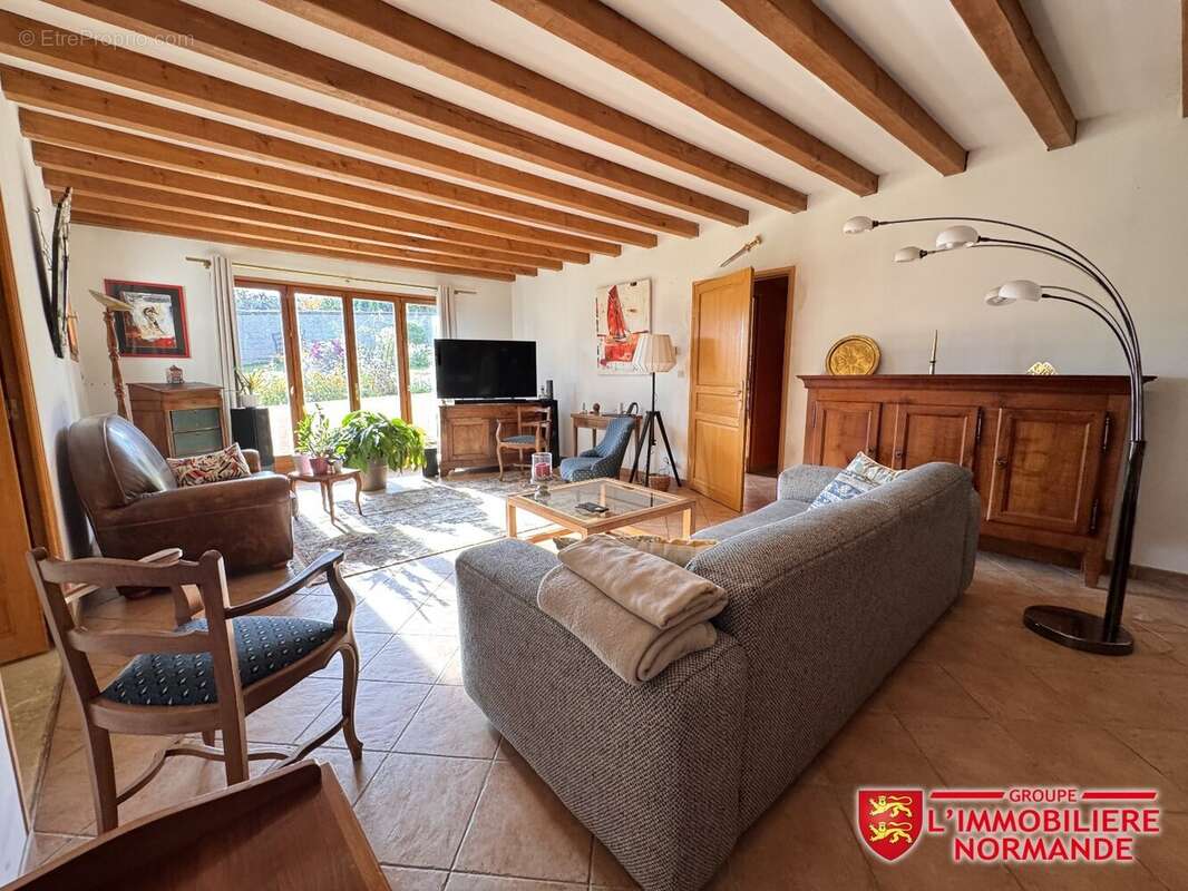 Maison à PACY-SUR-EURE